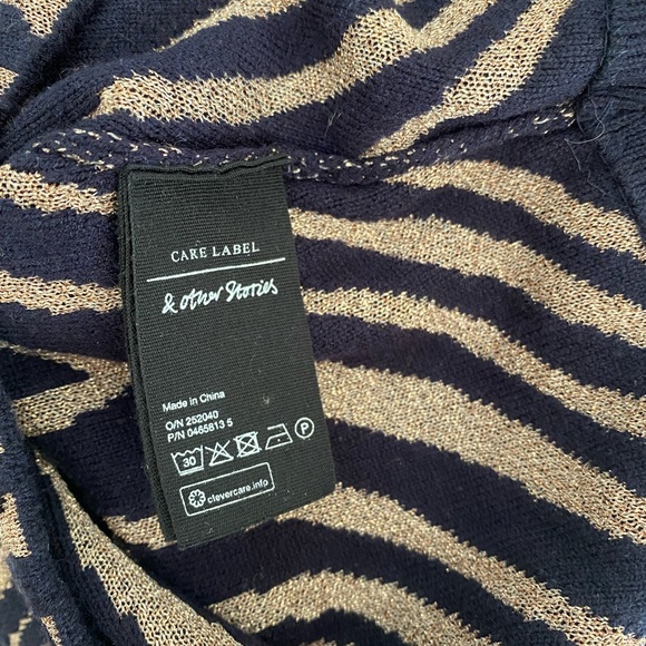 & Other Stories Sweater in size XS - Picture 6 of 6